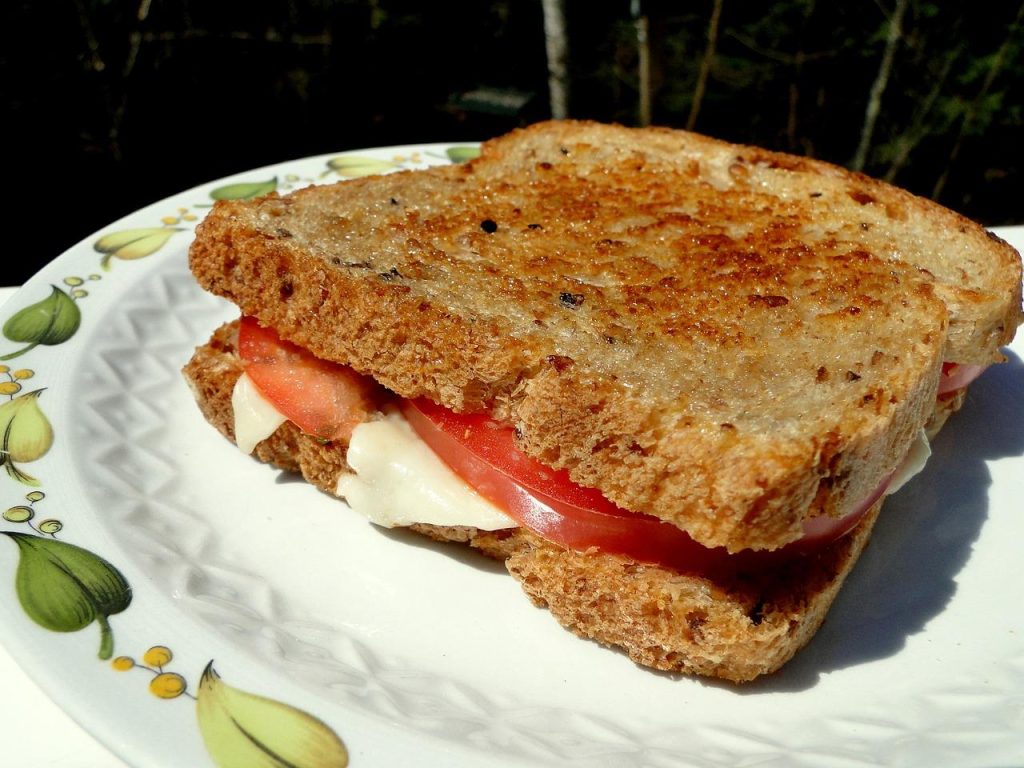 Heerlijke belegde broodjes in Heerhugowaard met diverse belegen en verse ingrediënten