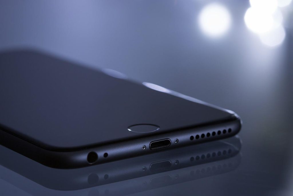 Vergelijking van iPhone SE abonnementen met verschillende providers en bundels voor het vinden van de beste deal
