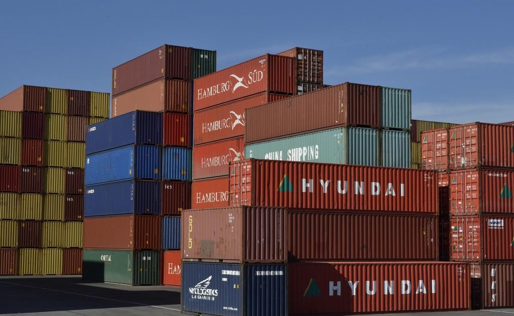 Container huren in Tiel voor opslag en afvalbeheer bij verhuizingen en bouwprojecten